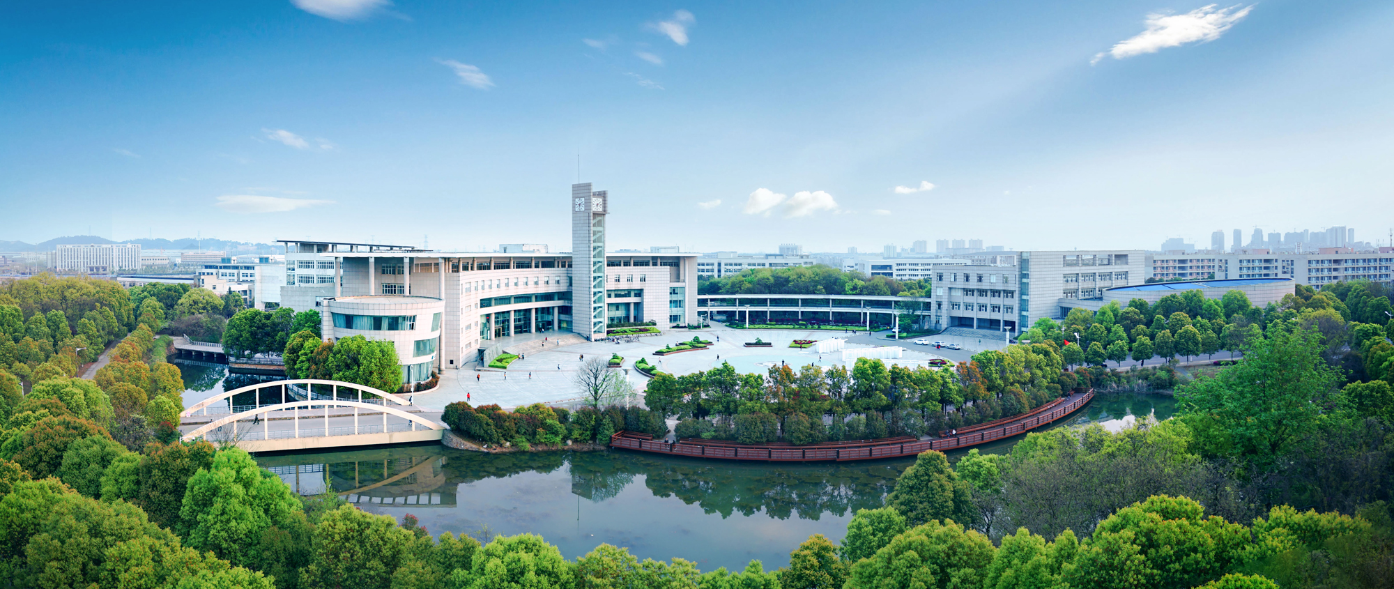 湖北经济学院(图1)